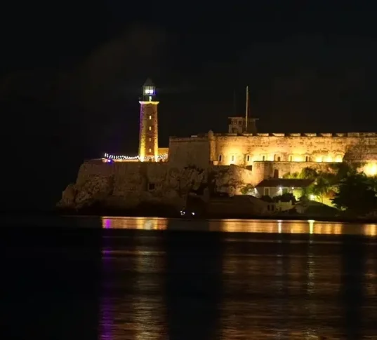 Fortaleza militar de los Tres Reyes del Morro